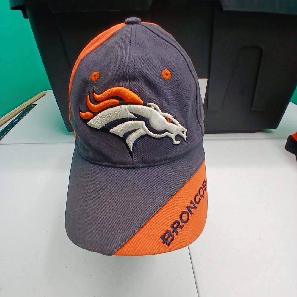 NFL Denver Broncos Hat OSFM Navy Orange Embroidered Football Fan Cap Gorpcore